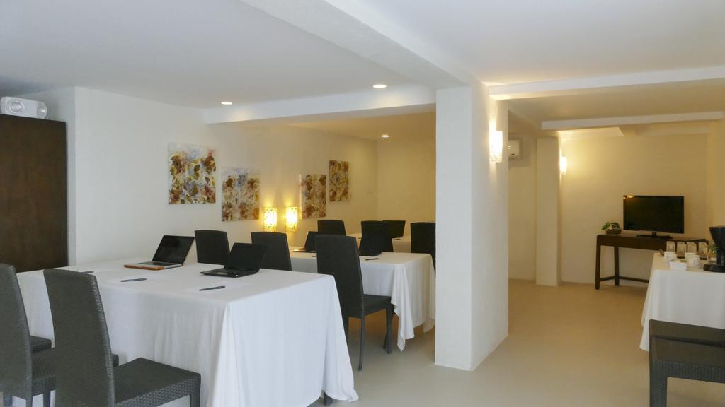 Rieseling Boracay Beach Resort Balabag  Екстер'єр фото