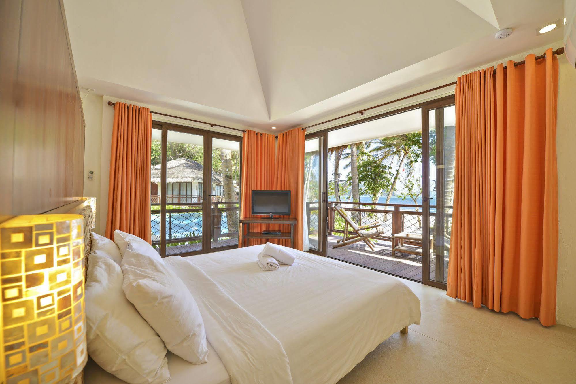 Rieseling Boracay Beach Resort Balabag  Екстер'єр фото