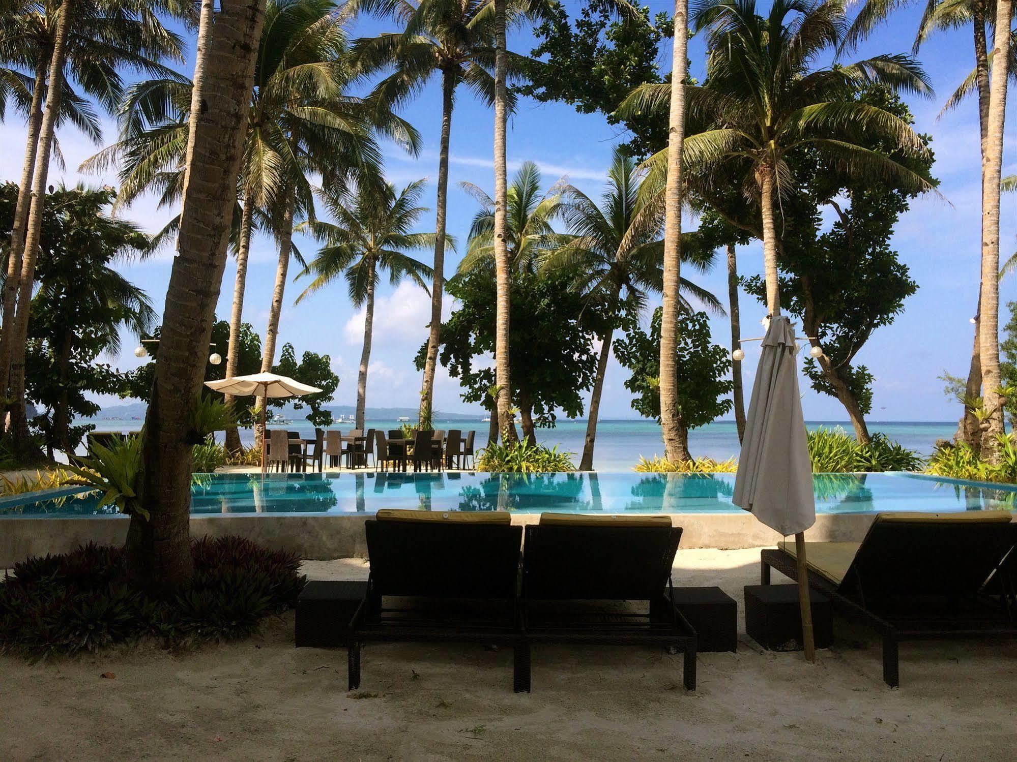 Rieseling Boracay Beach Resort Balabag  Екстер'єр фото